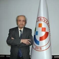 Trabzon Üniversitesi Fatih Eğitim Fakültesi’nde görev yapan Prof. Dr. Durmuş