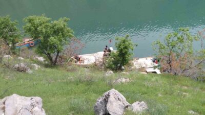 Diyarbakır’ın Çüngüş ilçesinde piknik yapmak için ailesiyle Fırat Nehri’ne giden