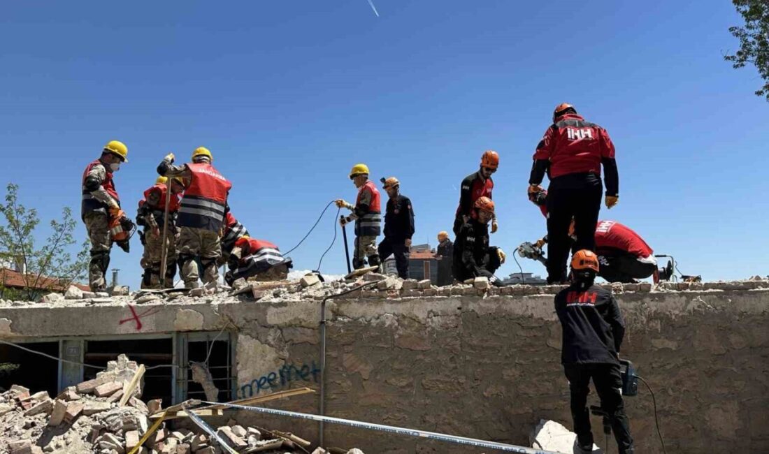 Uşak’ta, İl Afet ve Acil Durum Müdürlüğü liderliğinde gerçekleştirilen detaylı
