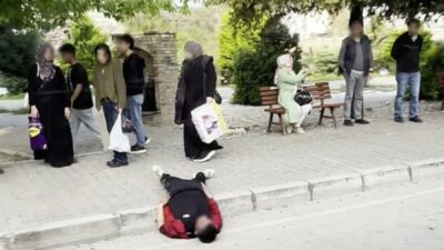 Adana’da, iddiaya göre merkez Seyhan ilçesinde bulunan Zübeyde Hanım Parkı’ndaki