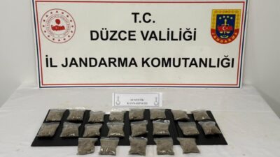 Düzce İl Jandarma Komutanlığı ekipleri, il dışından getirilmiş uyuşturucu maddeleri
