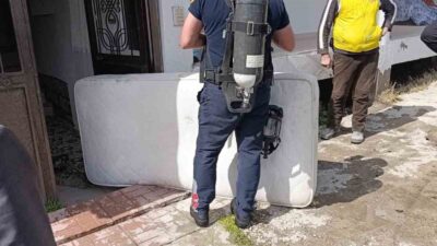 Van’ın Tuşba ilçesinde Enes Bititaş’a ait bir evde çıkan yangın,