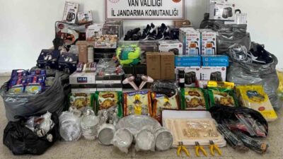 Van’ın Başkale ilçesinde jandarma tarafından gerçekleştirilen operasyon sonucunda gümrük kaçağı