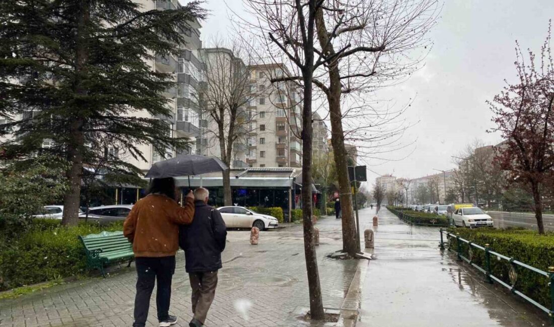 Eskişehir sabah saatlerinde meteoroloji tarafından yapılan karla karışık yağmur uyarısına