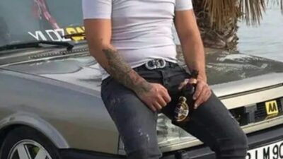 Bodrum ilçesinde virajı alamayarak minibüsle kaza yapan motosiklet sürücüsü hayatını