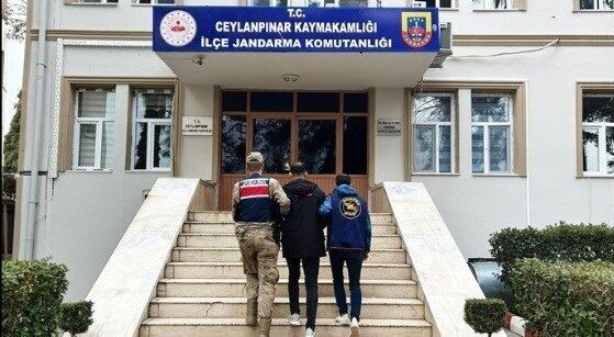 Şanlıurfa’nın Ceylanpınar ilçesinde, yağma suçundan aranan bir kişi, jandarma ekipleri
