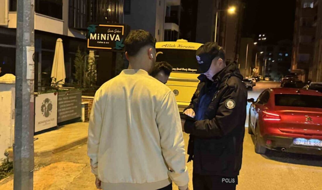 Zonguldak Emniyet Müdürlüğü ekipleri, yurt çevrelerinde güvenliği sağlamak amacıyla uygulama