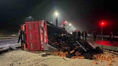 Adıyaman’da meydana gelen trafik kazasında, iki minibüs ile bir kamyonun