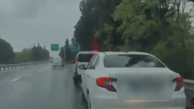 Sakarya’da düzenlenen bir operasyonda, İstanbul’dan sağladıkları ruhsatsız silahları Yozgat’a taşımaya