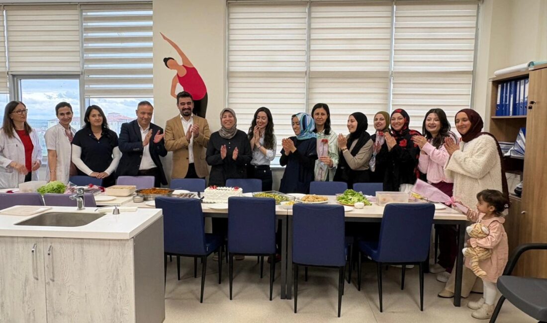 Yerköy Şehit Korgeneral Osman Erbaş Devlet Hastanesi’nde, “Ebeler Günü” dolayısıyla