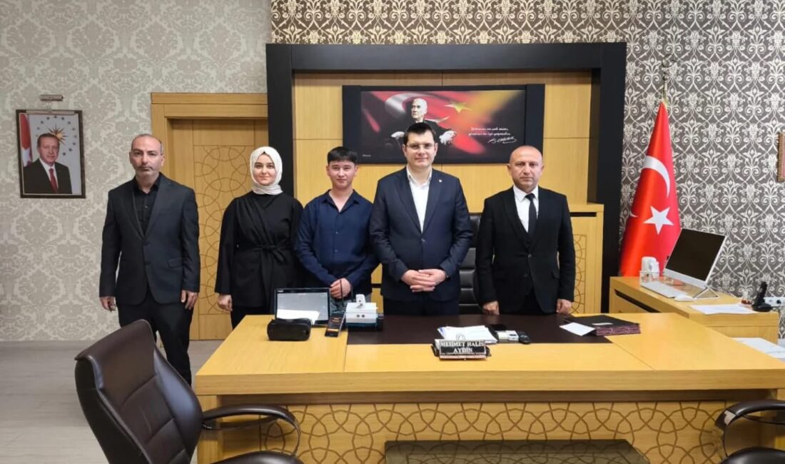 Yozgat’ın Yerköy ilçesinde eğitim gören bir lise öğrencisi, geliştirdiği teknolojik