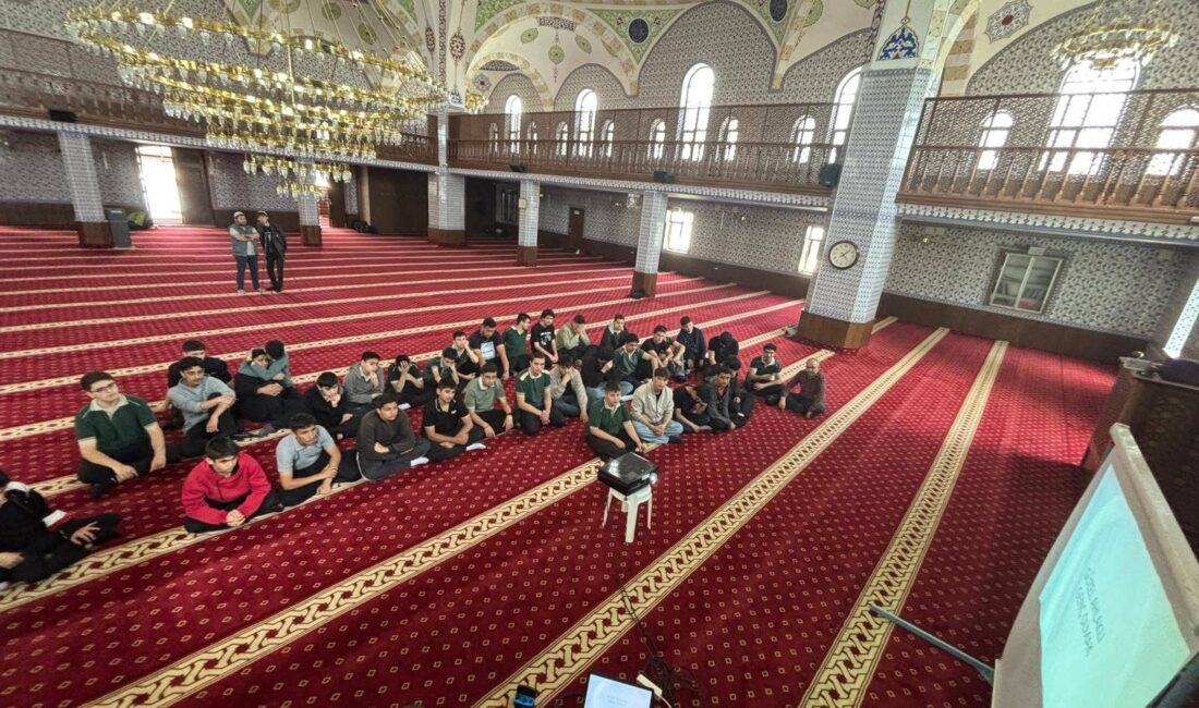 erköy İlçe Müftülüğü, ÇEDES Projesi kapsamında Fen Lisesi öğrencilerine yönelik