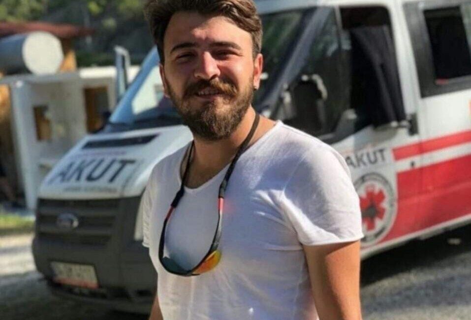 Bursa’da dün gece meydana gelen motosiklet kazasında Bursaspor taraftar gruplarından