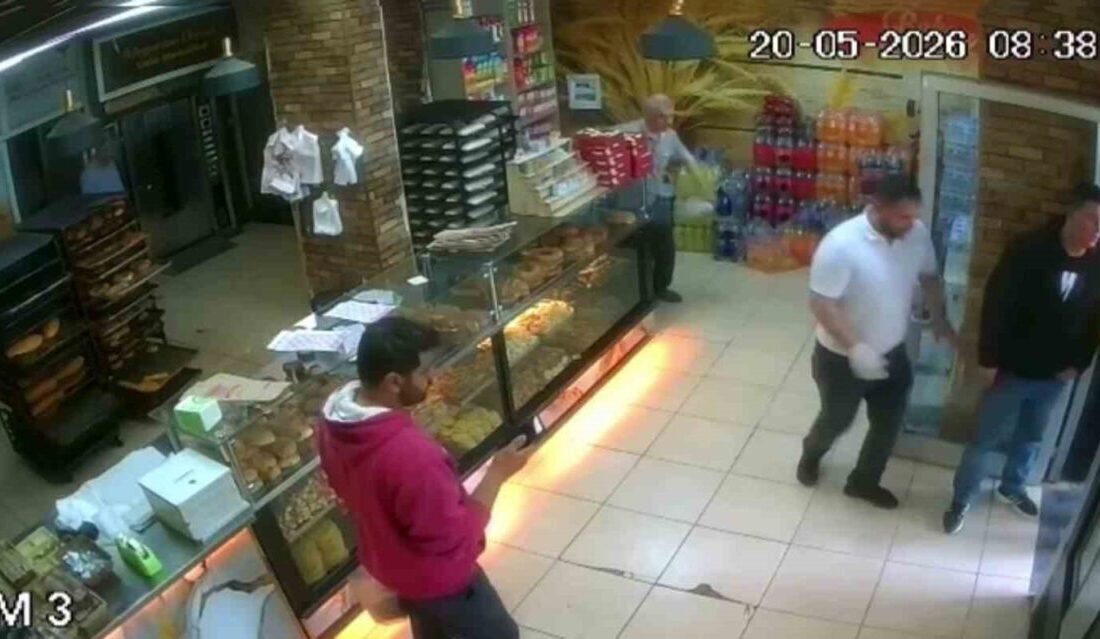 Adıyaman’da, Malatya merkezli depremin etkisiyle yaşananlar, güvenlik kameralarına anbean yansıdı.