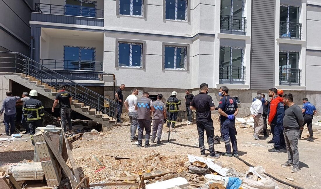 Adıyaman’da bir inşaat alanında meydana gelen doğalgaz borusu patlaması sonucu