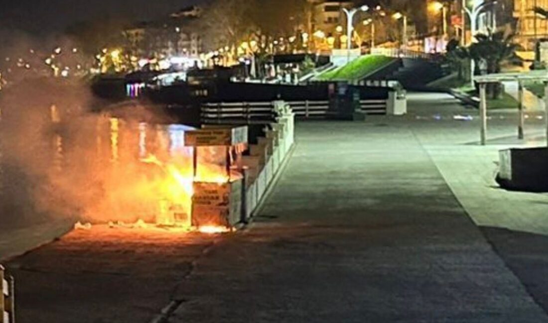 Akçakoca ilçesinde akşam geç saatlerde meydana gelen bir yangın sonucunda