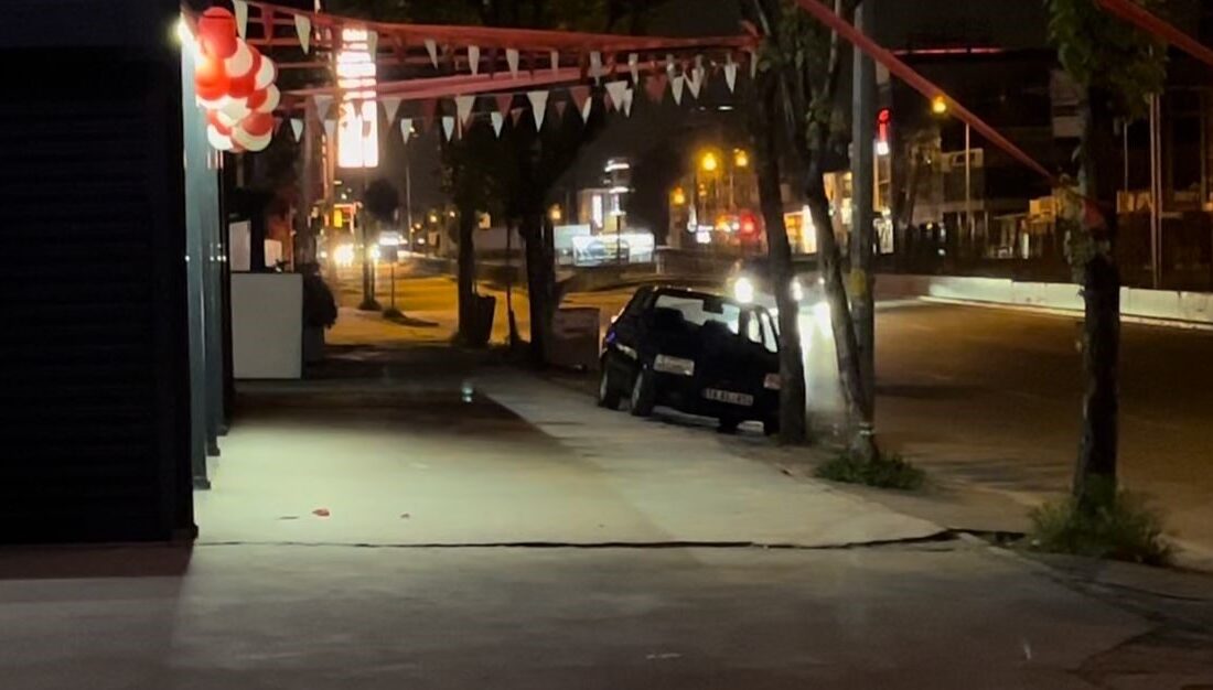Bursa’da gece saatlerinde ana yol üzerinde yapılan uygulama noktasını fark