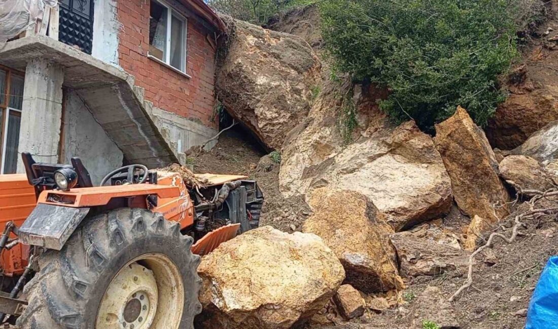 Amasya’nın Taşova ilçesine bağlı Yaylasaray köyünde yaşanan heyelan sonucu, ev
