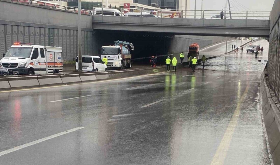 Ankara’nın çeşitli ilçelerinde ani ve şiddetli yağışlar nedeniyle yollar ve