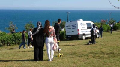 Antalya’da Düden Şelalesi’nin denize döküldüğü noktada bir kişinin hayatını kaybettiği