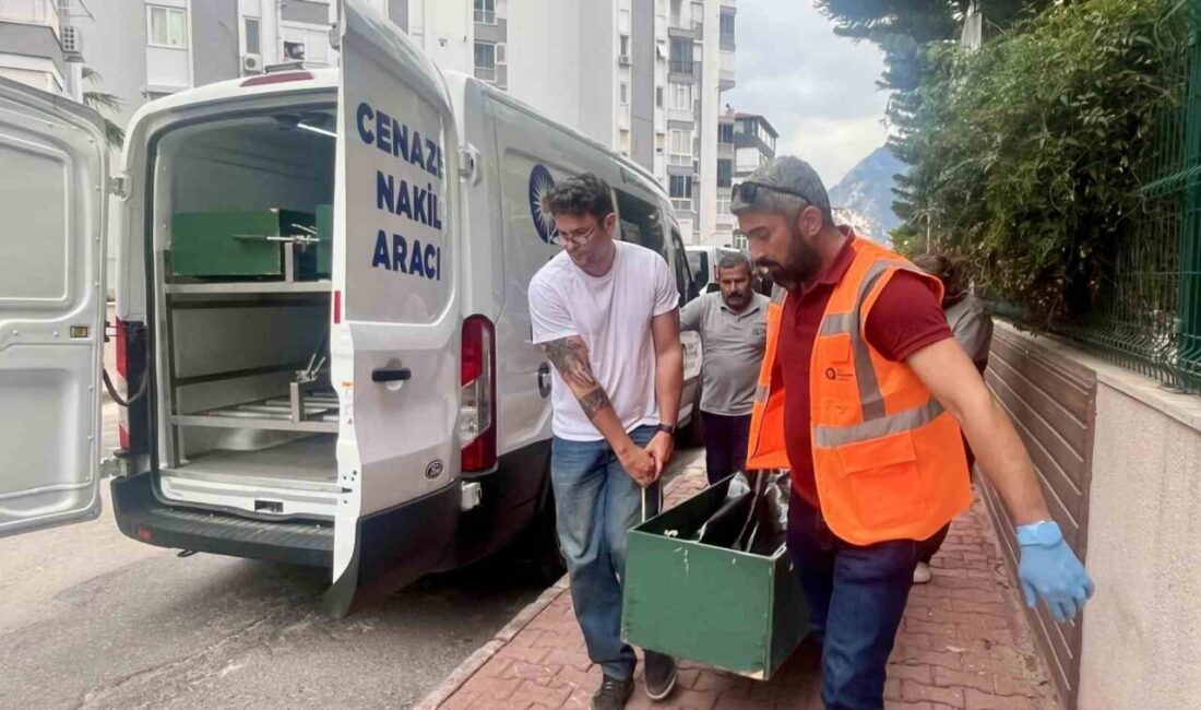 Antalya’nın Konyaaltı ilçesinde yaşanan acı olayda, Kazakistan vatandaşı bir kadın