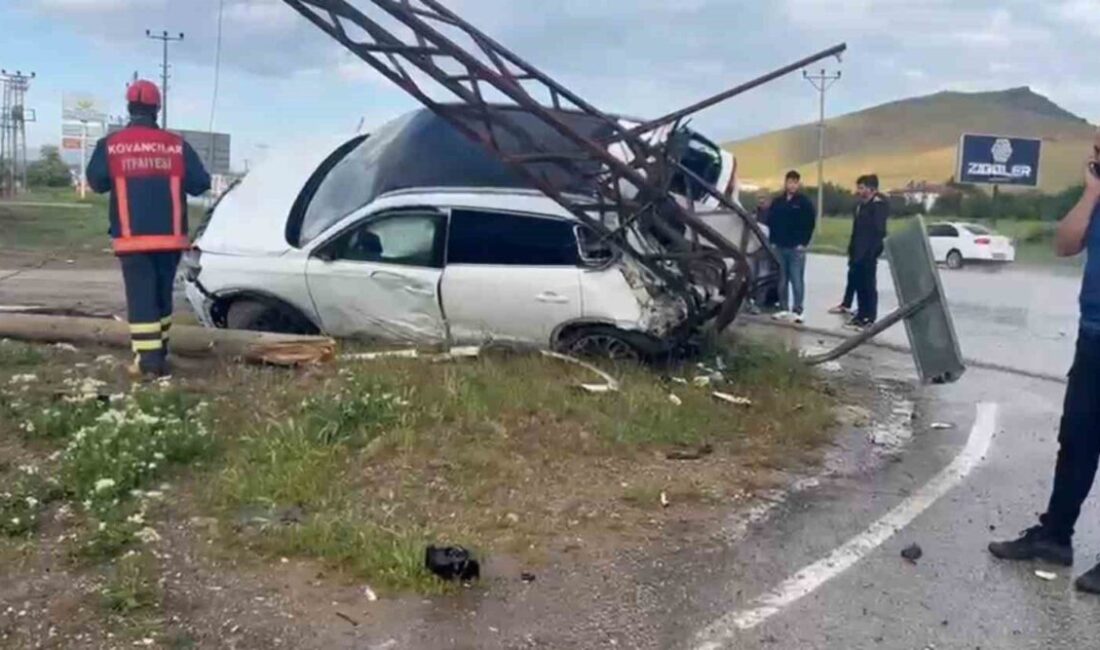 Elazığ-Bingöl karayolunda meydana gelen trafik kazasında, aracın kontrolden çıkarak yüksek