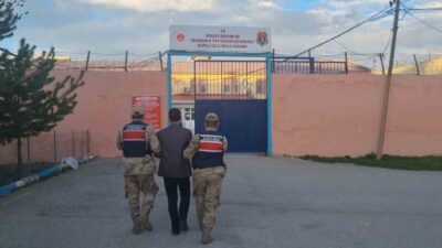 Erzurum İl Jandarma Komutanlığı, narkotik suçları kapsamında aranan kişilerin yakalanması