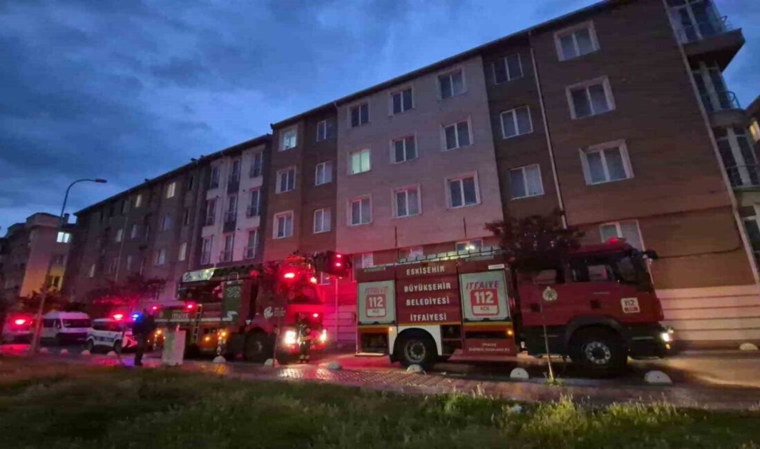 Eskişehir’de, dün akşam saatlerinde Tepebaşı ilçesi Yenibağlar Mahallesi Fidan Sokak’ta
