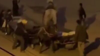 Adana’da kimlikleri belirsiz bir grup şahıs, Bahçelievler Mahallesi’nde bulunan Yüreğir