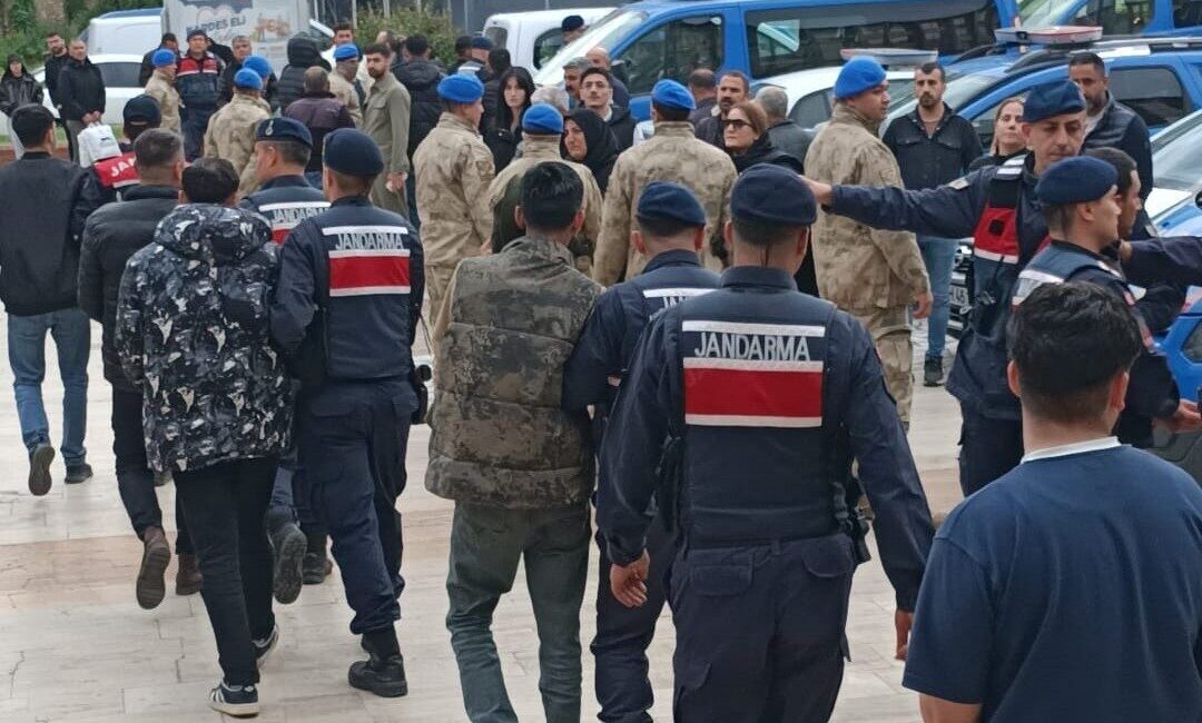 Aydın merkezli birkaç ilde gerçekleştirilen yasa dışı bahis operasyonunda 3