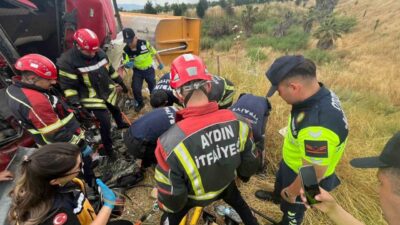 Aydın’da meydana gelen trafik kazasında tır devrildi ve sürücü yaşamını
