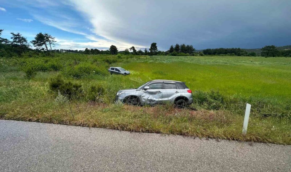 Çanakkale’nin Ayvacık ilçesinde bir otomobilin ciple çarpışması sonucu sürücü yaralandı.
