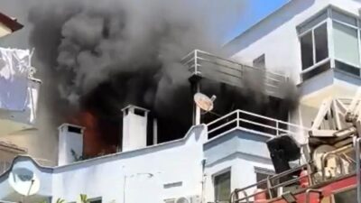 Muğla’nın Marmaris ilçesinde bir apartmanın balkonunda mangal hazırlığı yapılırken tüpün