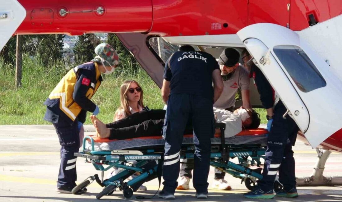 Samsun’un Vezirköprü ilçesinde, baltayla odun kesen 15 yaşındaki bir çocuğun