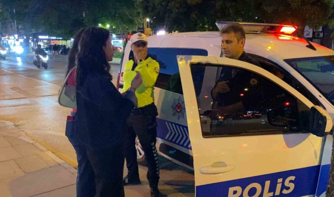 Bursa’nın İnegöl ilçesinde, genç bir kızın örnek davranışı büyük beğeni