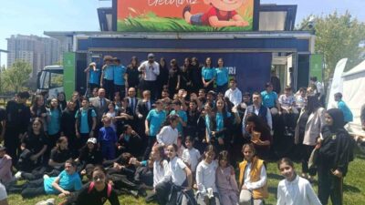 Başakşehir Belediye Başkanı Yasin Kartoğlu, belediyenin uluslararası alanda teknolojik gelişmelerde