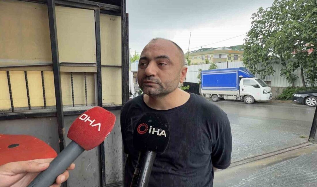 Başakşehir ilçesinde meydana gelen trafik kazasında, sürücüsünün kontrolünü kaybettiği tırın,