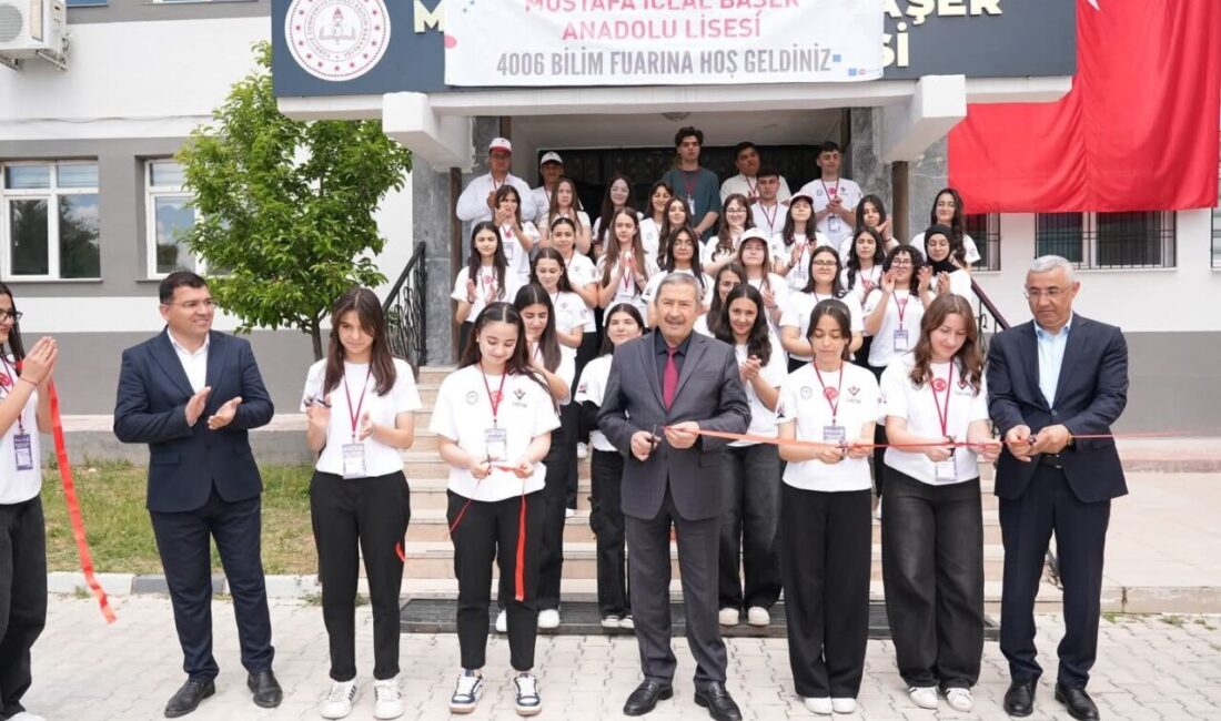 Darende Belediye Başkanı Alican Bozkurt, Mustafa İclal Başer Anadolu Lisesi’nde