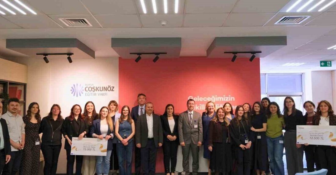 Bursa Teknik Üniversitesi Kimya Mühendisliği Bölümü öğrencileri, batarya teknolojileri yarışmasında