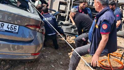 Batman ile Diyarbakır arasındaki karayolunda meydana gelen trafik kazasında, bir