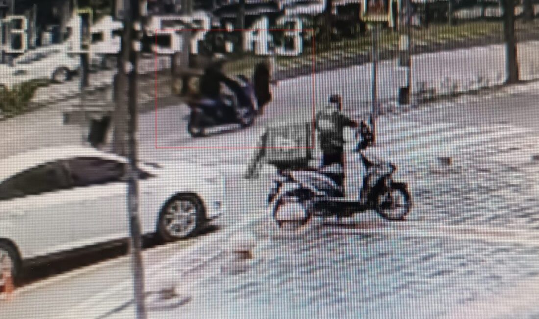 Batman’da bir kadın, yaya geçidinden karşıya geçmeye çalışırken motosikletle çarpıştı.