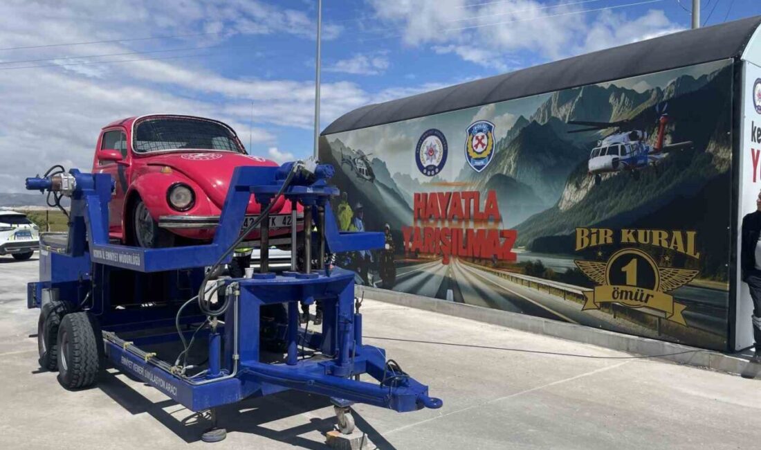 Konya İl Emniyet Müdürlüğü’ne bağlı trafik ekipleri, bayram tatili sebebiyle