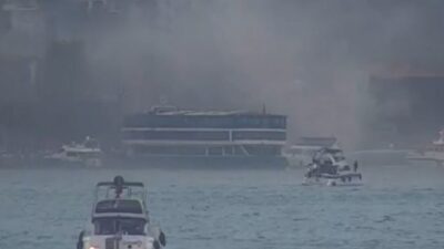Bebek Sahili’nde yaşanan bir tekne yangını, Kıyı Emniyeti ve itfaiye