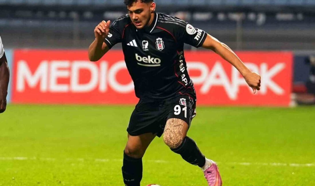 Beşiktaş’ın genç futbolcusu Mustafa Erhan Hekimoğlu, Elazığ’da 163 km/s hızla