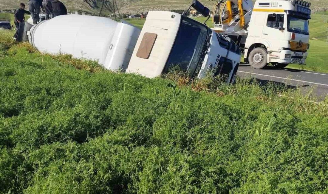 Silvan ilçesine bağlı Yuvaköy Mahallesi’nde meydana gelen kazada, bir beton