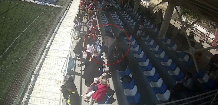 Beylikdüzü’nde, Hasan Doğan Stadyumu’nda gerçekleşen bir olayda, 5 yaşındaki bir