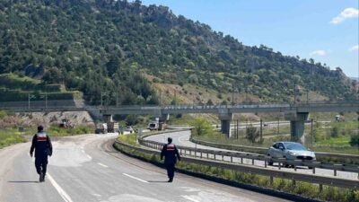 Bilecik’te D-650 karayolunda sürücüler etkileyecek bir çalışma başladı. Bayırköy Beldesi