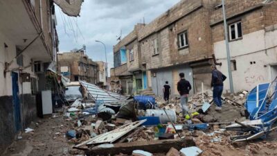 Birecik ilçesinde dün akşam meydana gelen şiddetli fırtına ve dolu