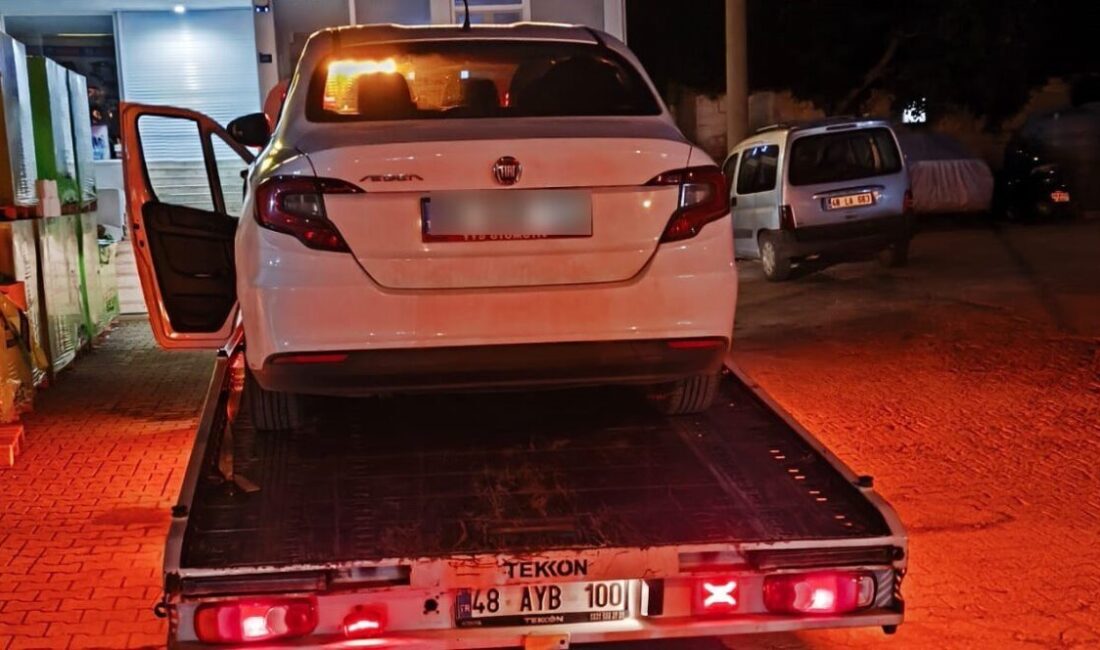 Bodrum ilçesinde yetkisiz yolcu taşımacılığı yapan kişilere yönelik gerçekleştirilen denetimlerde
