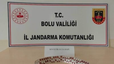 Bolu ilinde jandarma tarafından gerçekleştirilen operasyonda, şüpheli bir araçta yapılan
